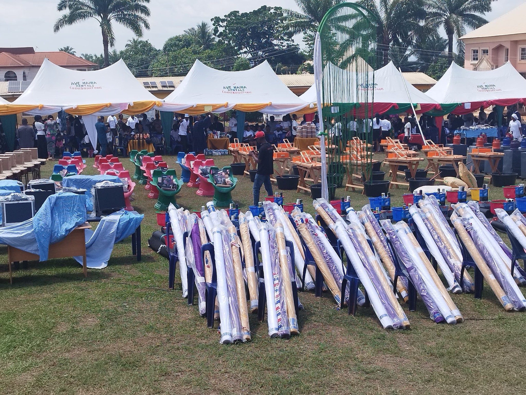 497965695_122138356820772900_261954177737297311_n